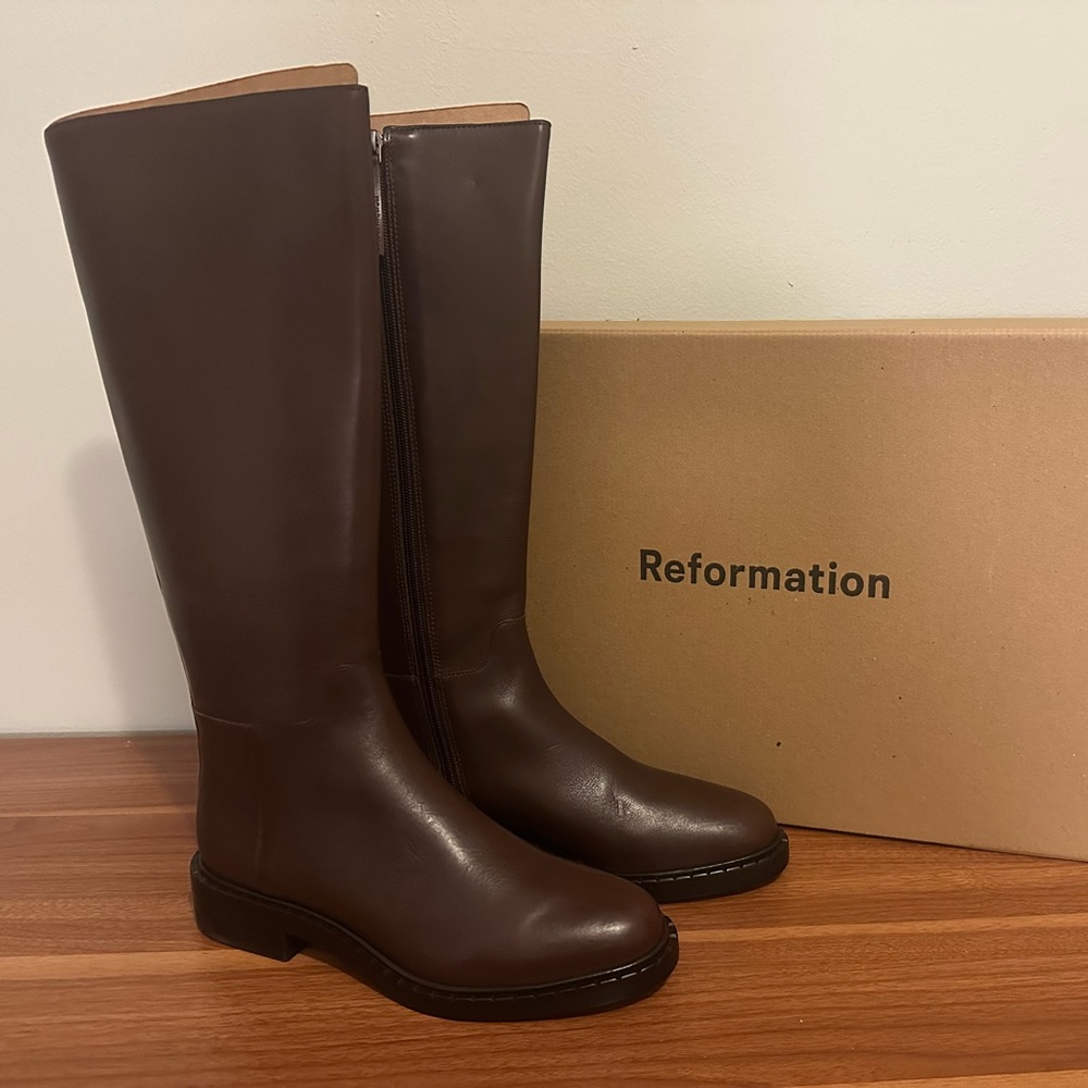 Reformation Nancy Knee Boot Brown - Size 8.5